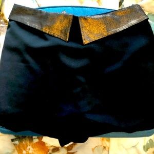 Guess short